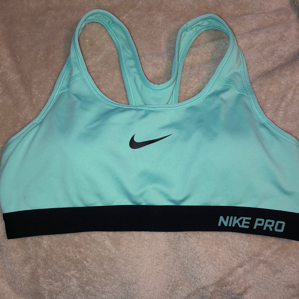 Nike sports bra